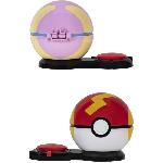 Figurine Miniature - Personnage Miniature 2 Poké Balls avec leur Pokémon et 6 disques d'attaques - BANDAI - Pokémon - Poké Ball attaque surprise Pikachu vs Arcko - Jeu