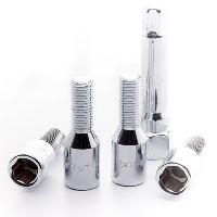 4 Vis antivol chromees 14x1.5