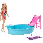 Poupee Barbie - Barbie et Sa Piscine - Coffret Poupée Mannequin - 3 ans et +