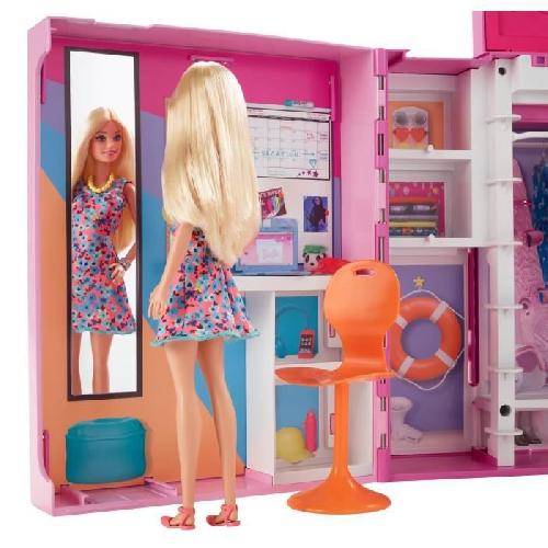 Poupee Barbie - Barbie Et Son Mega Dressing - Poupée - 3 ans et +
