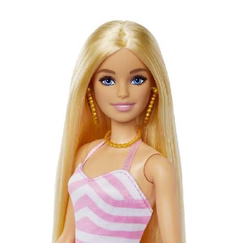 Poupee Barbie-Barbie Plage-Poupée blonde en maillot de bain et accessoires HPL73