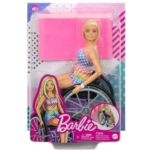 Poupee Barbie-Poupée avec fauteuil roulant-Barbie Fashionistas HJT13