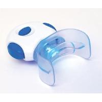 blanchisseur-de-dents