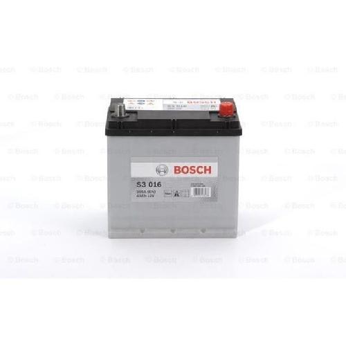 Batterie Vehicule BOSCH Batterie Auto S3016 45Ah 300A - + a droite
