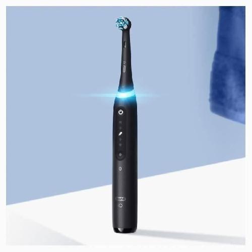 Brosse A Dents Electrique Brosse a dents électrique ORAL-B iO5 connectée - noir - Bluetooth. 1 brossette et 1 étui de voyage