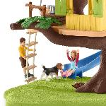 Figurine Miniature - Personnage Miniature Cabane aventure dans les arbres. coffret de 60 pieces détaillées avec balançoire. 2 figurines d'enfant et figurines d'animaux.