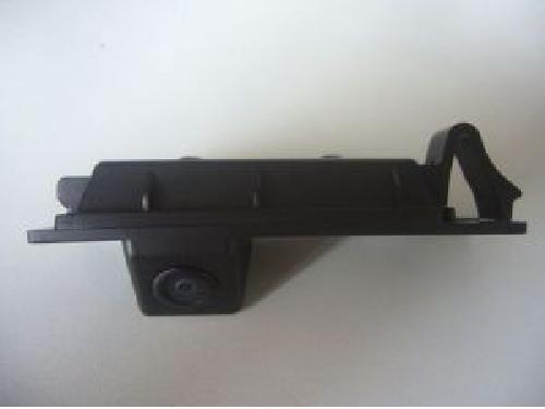 Radar Et Camera De Recul - Aide A La Conduite CAMHYUNDAI01 - Camera de recul dans eclairage de plaque - Pour Hyundai IX35