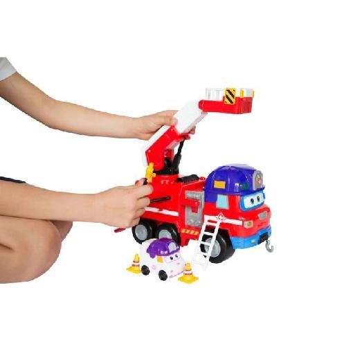 Figurine Miniature - Personnage Miniature Camion Pompier Super Wings Transformable Rescue Riders + 1 figurine Zoey