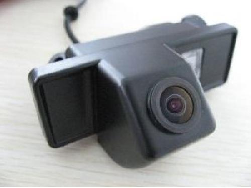 Radar Et Camera De Recul - Aide A La Conduite CAMMERC05 - Camera de recul dans eclairage de plaque - Pour Mercedes Viano