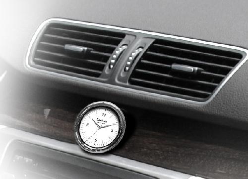 Horloges et Thermometres auto CARLinea montre analog.Classic