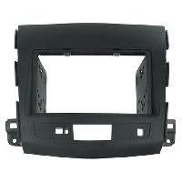 Cats Speciales prix KC NoSTech Kit 2Din compatible avec Citroen C-Crosser Mitsubishi Outlander Peugeot 4007 - Sans Navigation