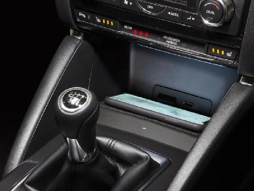 Chargeur Induction Qi Chargeur induction vide poche compatible avec Mazda CX-5 2011