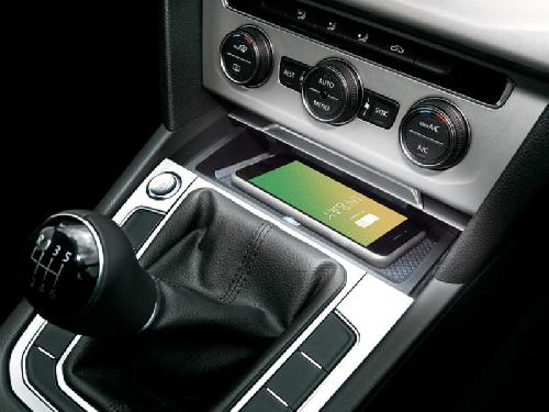 Chargeur Induction Qi Chargeur induction vide poche compatible avec VW Passat B8 ap2014