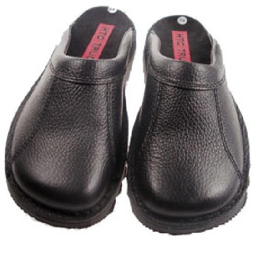 Chaussures de securite Clack noir dessus cuir - Taille 43