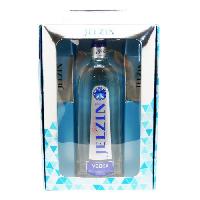 coffret-cadeau-alcool-et-accessoires