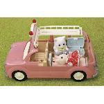 Figurine Miniature - Personnage Miniature Coffret Docteur du Village - Sylvanian Families - Modele 5705 - Accessoires Inclus