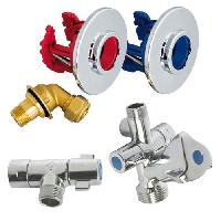 collier-bride-fixation collier-bride-fixation