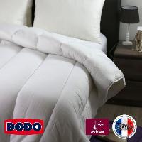 Couette DODO Couette tres chaude SUPER ACTIWARM - 450 g / m² - 220 x 240 cm - Blanc