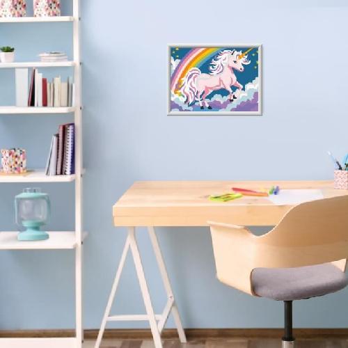 Peinture Au Numero CreArt Kids 18x24cm Licorne Neon. Kit de peinture par numeros Numero d'Art. Des 7 ans. 25904. Ravensburger