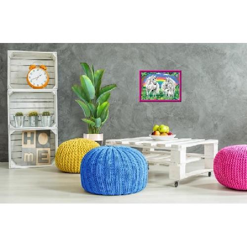 Peinture Au Numero CreArt Kids 31x21cm Au pays des licornes. Kit de peinture par numeros Numero d'Art. Des 9 ans. 25849. Ravensburger