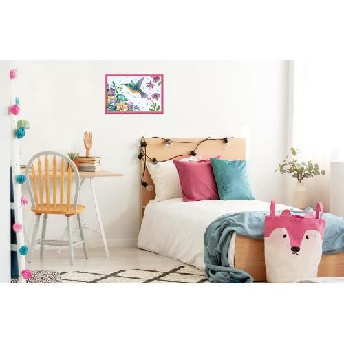 Peinture Au Numero CreArt Kids 31x21cm Colibri et fleurs exotiques. Kit de peinture par numeros Numero d'Art. Des 7 ans. 25851. Ravensburger