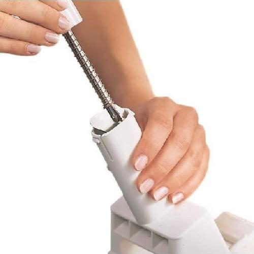 Evideur - Denoyauteur Denoyauteur a prunes Leifheit 37300. denoyauteur automatique avec lame en acier inox de haute qualite. utilisation rapide et simple