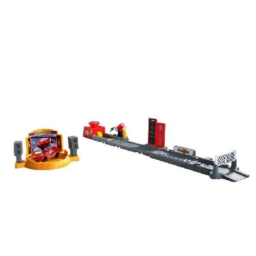 Vehicule Pour Circuit Miniature Disney · Pixar-Cars Piste Tremplin Piston Cup - Coffret Avec Piste