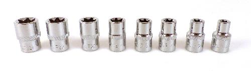 Douilles Et Embouts Douilles etoiles femelles - E10 a E24 - Chrome Vanadium - 1-2 - 8 pieces