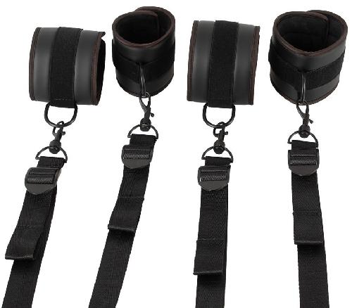 Attacher Ensemble de Contraintes pour Lit Vegan Fetish