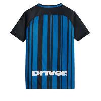 ensemble-de-vetements-de-football ensemble-de-vetements-de-football