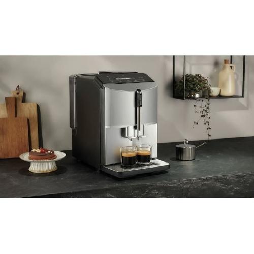 Machine A Cafe Expresso Broyeur Expresso Broyeur - SIEMENS - EQ300 TF303E07 - Inox Silver