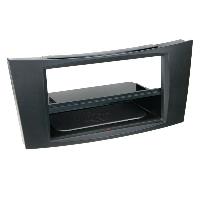 Facades Autoradios Facade autoradio 2DIN compatible avec Mercedes Classe E 02-09 Induction Qi Avec vide poche Noir Rubber touch