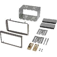 Facades Autoradios Kit Facade Autoradio FA185C compatible avec Alfa Romeo 147 GT 00-10 - argent Clair 2Din