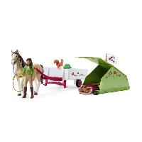 Figurine Miniature - Personnage Miniature Aventures au camping de Sarah. coffret schleich avec 23 éléments inclus dont 1 cheval schleich et 1 personnage. coffret figurines