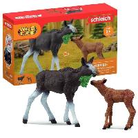 Figurine Miniature - Personnage Miniature Figurines Élan Femelle avec Veau. animaux sauvages. Schleich 42629 Wild Life. Pour enfant des 3 ans