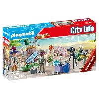 Figurine Miniature - Personnage Miniature PLAYMOBIL 71367 Couple de mariés et appareil photo. City life. Des 4 ans