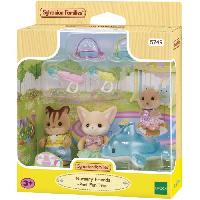 Figurine Miniature - Personnage Miniature SYLVANIAN FAMILIES 5749 - Le trio des bébés a la piscine