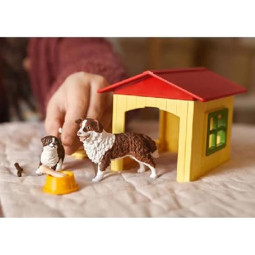 Figurine Miniature - Personnage Miniature Figurine Niche pour Chien . pour enfants des 3 ans. coffret. 18.8 x 8.2 x 14.7 cm - Schleich 42573 FARM WORLD