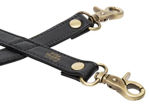 Attacher FSOG Croix de retenue