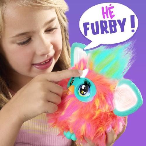 Peluche Furby corail. 15 accessoires. peluche interactive pour filles et garçons. animatronique activé par la voix. a partir de 6 ans