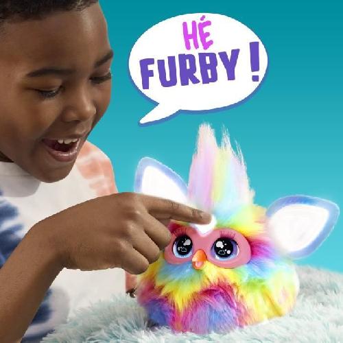 Peluche Furby Tie Dye. 15 accessoires. peluche interactive pour filles et garçons. animatronique activé par la voix. a partir de 6 ans