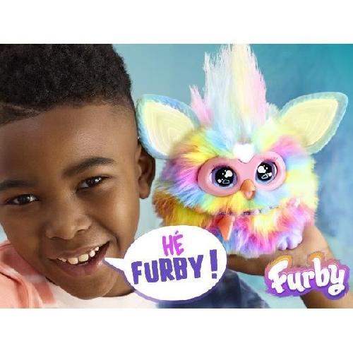 Peluche Furby Tie Dye. 15 accessoires. peluche interactive pour filles et garçons. animatronique activé par la voix. a partir de 6 ans