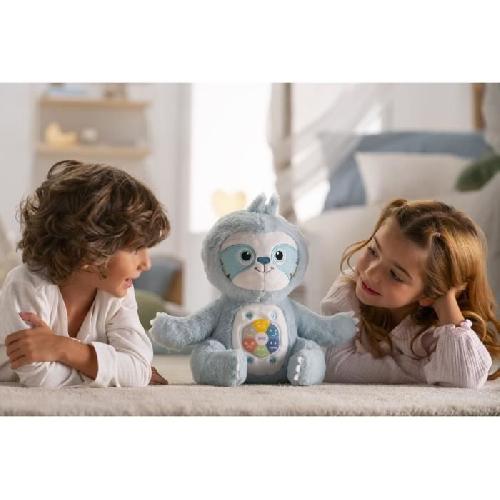 Peluche Gipsy Toys - Siméon. Mon Conteur d'Emotions - Peluche interactive musicale et conteuse d'histoires - 28 cm