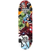 Glisse Urbaine AVENGERS Skateboard 28 x 8 - Marvel