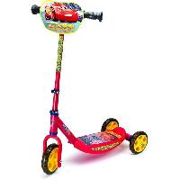 Glisse Urbaine Smoby - Cars - Patinette 3 roues silencieuses - Strucure métale - Trottinette enfant avec guidon réglable