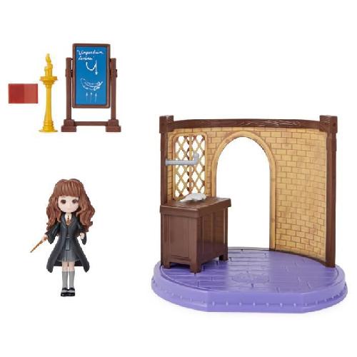 Figurine Miniature - Personnage Miniature Harry Potter - Playset Cours de Sortileges Magical Minis - 6061846 - Figurine exclusive Hermione et Accessoires - Wizard World