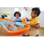 Vehicule Pour Circuit Miniature Hot Wheels ? Coffret La Piste des Champions GJM75