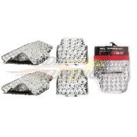 Jeu de 4 Tapis de sol PVC Look Aluminium - Universels - Chrome Jeu de 4 Tapis de sol PVC Look Aluminium - Universels - Chrome