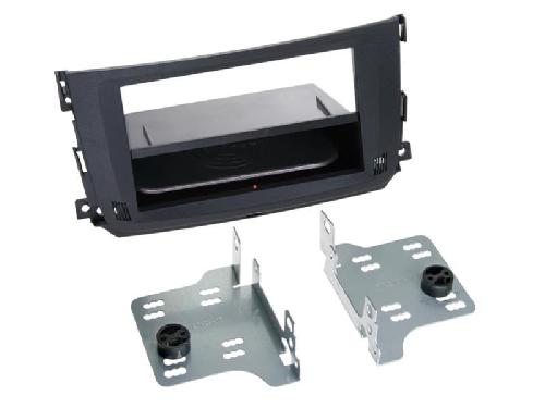 Facade autoradio Smart Kit Facade autoradio 2DIN compatible avec Smart Fortwoo ap10 Avec vide poche Induction Qi Noir