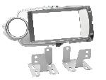 Supports Autoradio de Roger Kit Facade autoradio 2DIN compatible avec Toyota Yaris 11-14 Argent